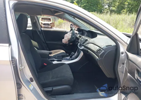 2013 Honda Accord Lx z USA, uszkodzony, nr VIN 1HGCR2F37DA068488